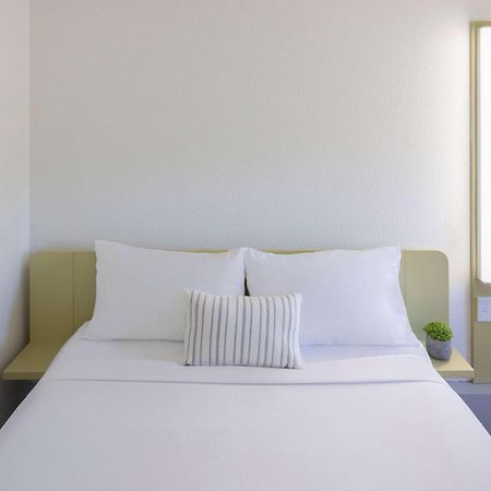 Ibis Budget Wentworthville Exterior photo
