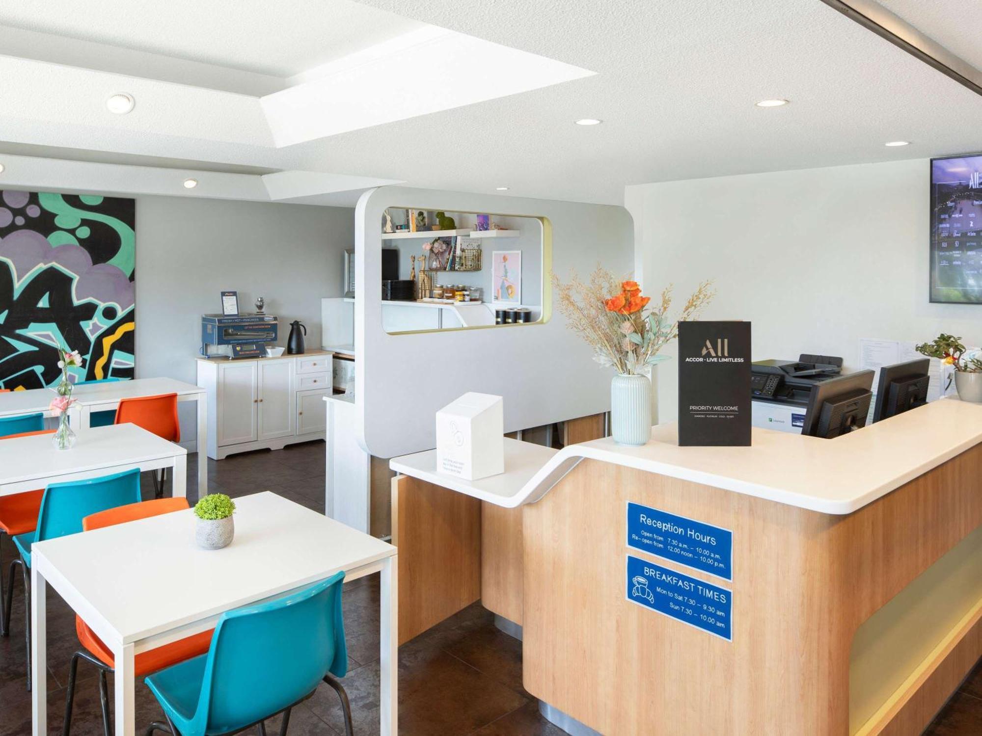 Ibis Budget Wentworthville Exterior photo